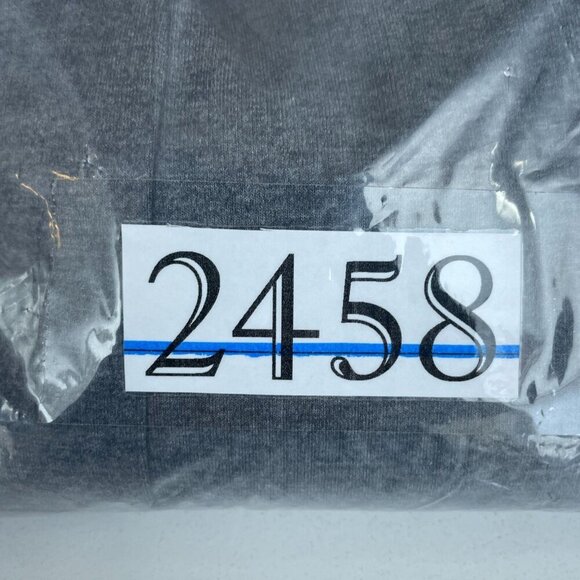 Bass Outdoor XL Long Sleeve Utility Tee In Black Beauty Crew Neck NWT 2458 - Picture 8 of 9